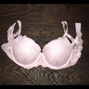 Victoria’s Secret bra